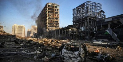 Ракетой рашистов разрушен ТРЦ в Киеве